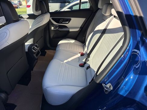 New 2026 Mercedes-Benz GLC 300 4MATIC image 17