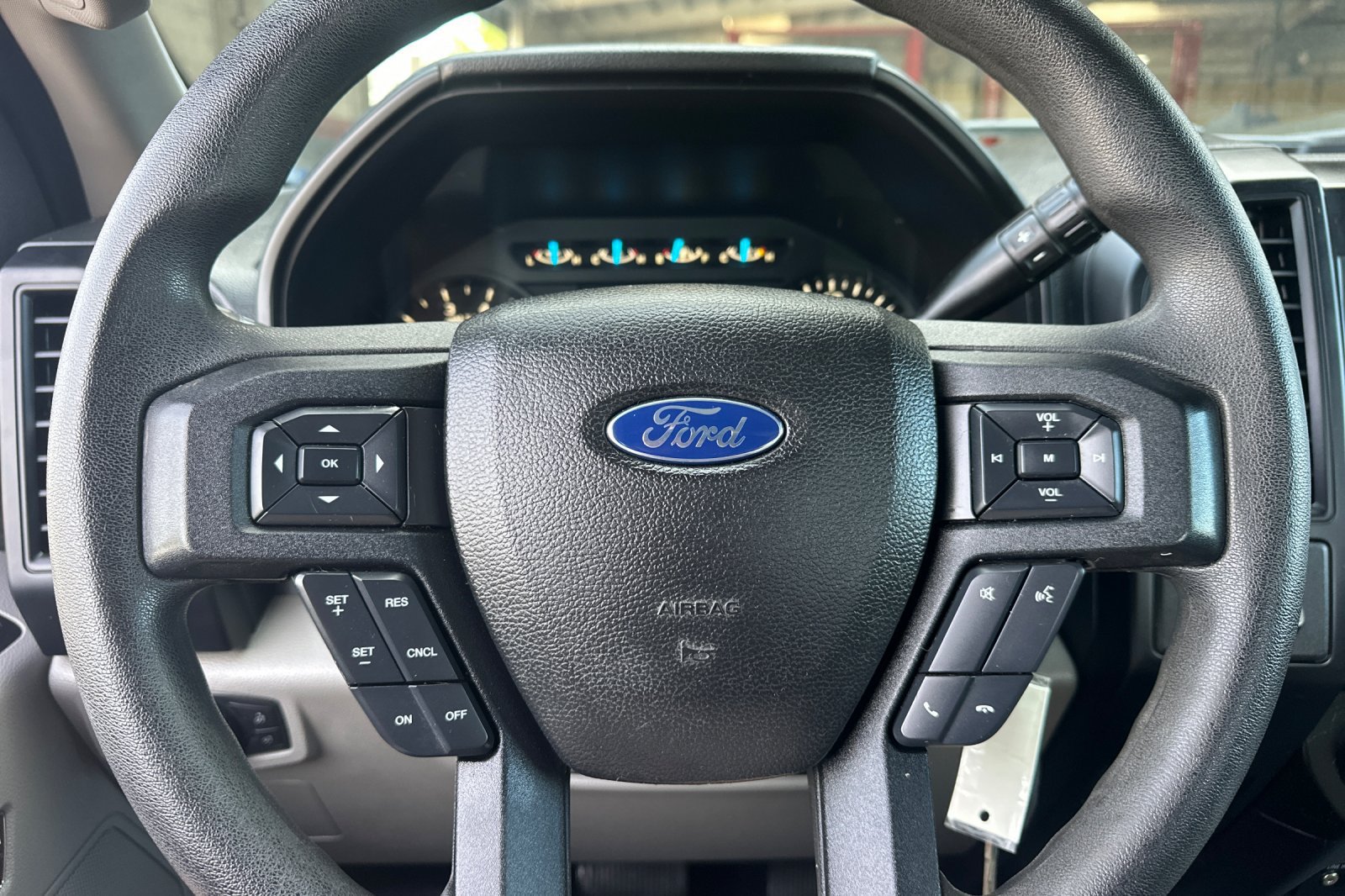 Used 2015 Ford F150 XL w/ Equipment Group 101A Mid RWD image 20