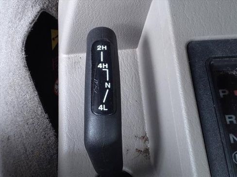 Used 2005 Jeep Wrangler Rubicon image 14