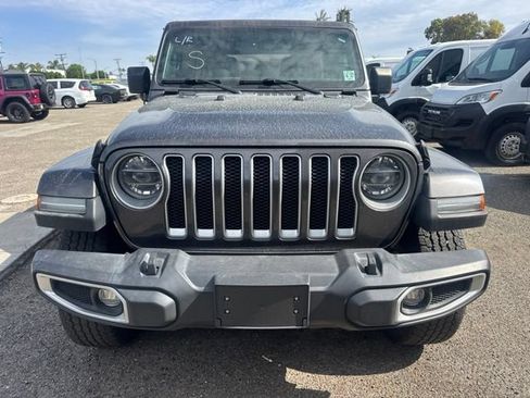 Used 2022 Jeep Wrangler Unlimited Sahara w/ LED Lighting Group AWD/4WD image 2