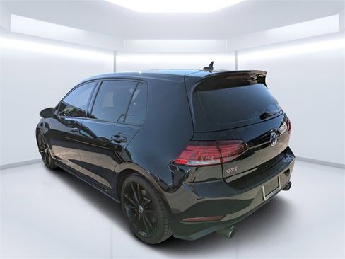 Used 2021 Volkswagen GTI SE image 6