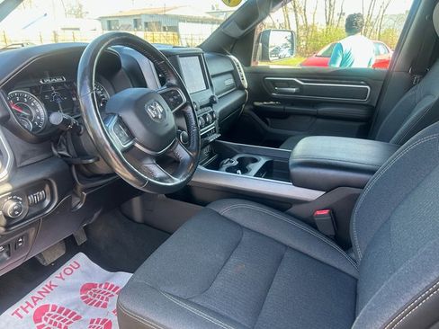 Used 2019 RAM 1500 Big Horn AWD/4WD image 4