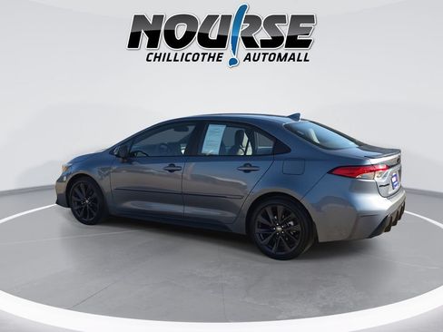 Used 2024 Toyota Corolla SE FWD image 6