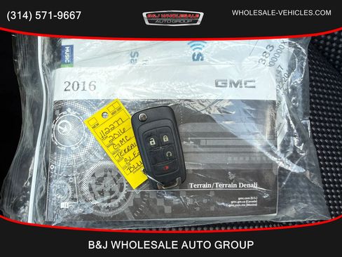 Used 2016 GMC Terrain SLE w/ Chrome Edition FWD image 30
