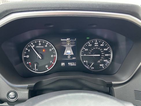 Used 2023 Subaru Ascent Premium image 23