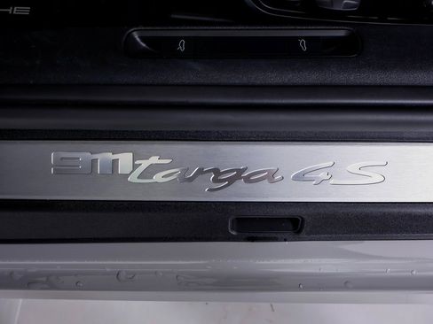 Certified 2023 Porsche 911 Targa 4S image 20