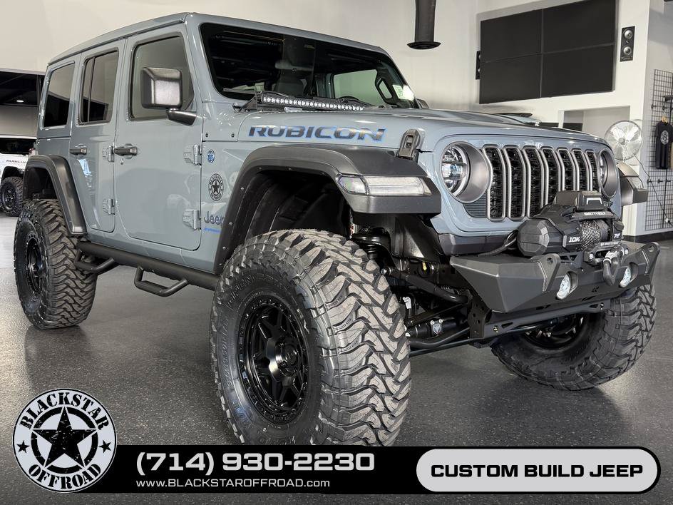Used 2025 Jeep Wrangler Unlimited Rubicon 4xe w/ Convenience Group AWD/4WD image 9