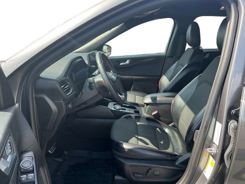 Used 2023 Ford Escape ST-Line w/ Tech Pack #1 FWD image 14