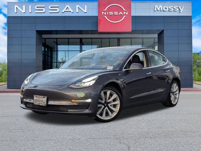 Used 2019 Tesla Model 3 Standard Range Plus