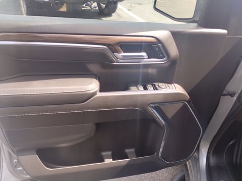 Used 2023 Chevrolet Silverado 1500 RST w/ Rally Edition image 10