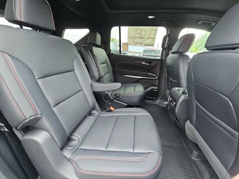 New 2026 Chevrolet Traverse Z71 w/ Enhanced Driving Package AWD/4WD image 29