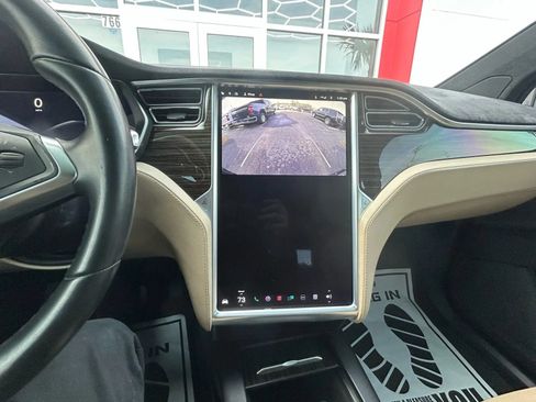 Used 2016 Tesla Model X 90D AWD/4WD image 19