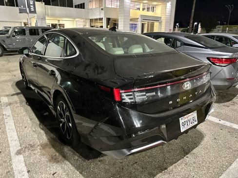 Used 2025 Hyundai Sonata SEL FWD image 3