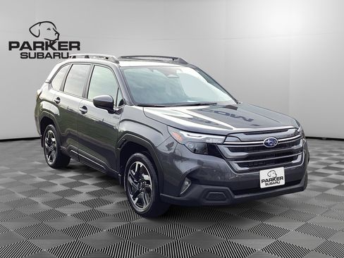 New 2025 Subaru Forester Premium image 7