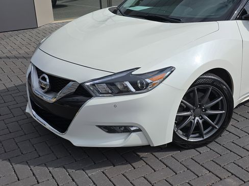 Used 2017 Nissan Maxima 3.5 SL image 9