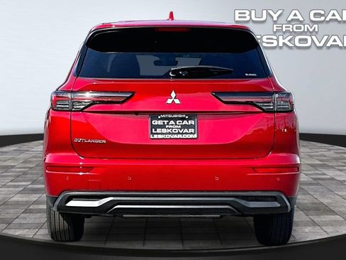 New 2026 Mitsubishi Outlander ES AWD/4WD image 4