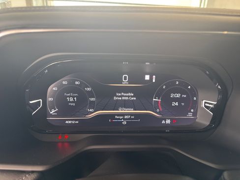 Used 2023 GMC Yukon Denali image 15