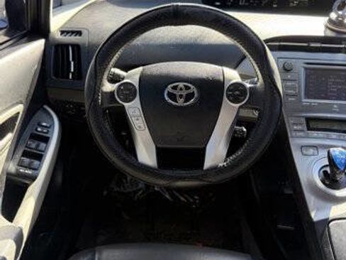 Used 2012 Toyota Prius Five image 14