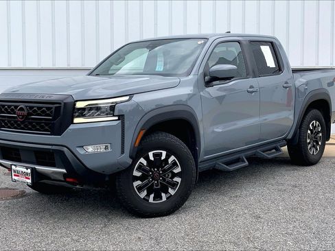 Used 2023 Nissan Frontier PRO-4X w/ Pro Convenience Package AWD/4WD image 2