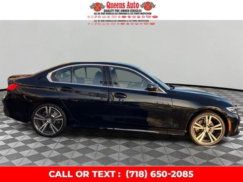 Used 2021 BMW 330i xDrive Sedan w/ Convenience Package image 8