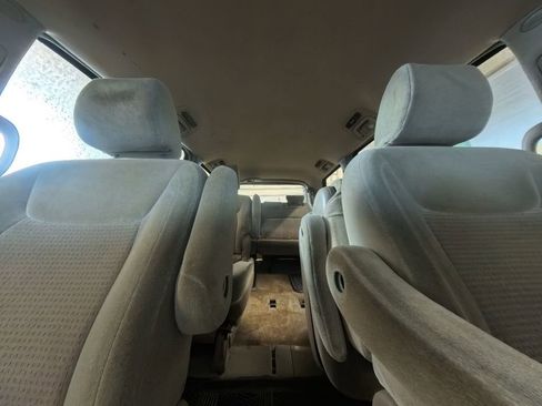 Used 2010 Toyota Sienna CE image 23