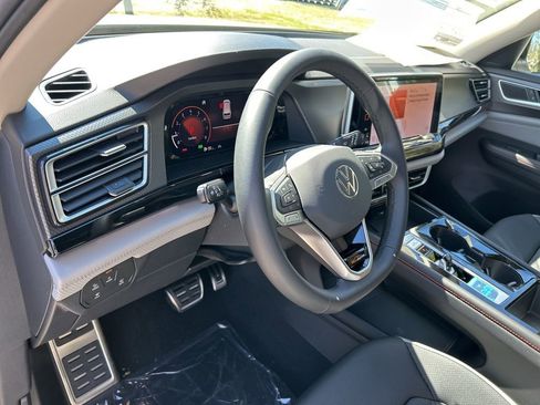 New 2026 Volkswagen Atlas Peak Edition AWD/4WD image 24