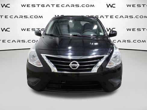 Used 2019 Nissan Versa S Plus image 4