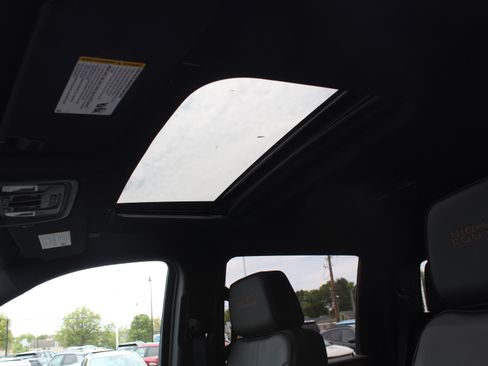 New 2026 Chevrolet Silverado 2500 High Country w/ Technology Package AWD/4WD image 10
