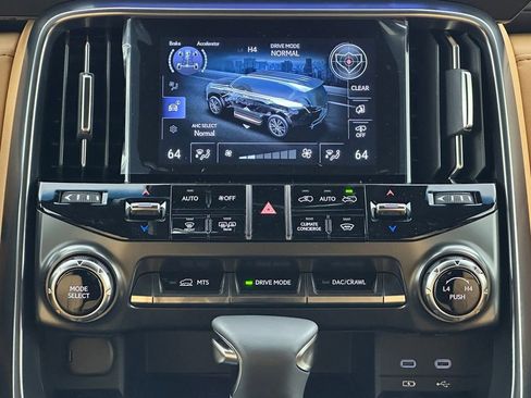 New 2026 Lexus LX 600 4WD w/ Luxury Package image 26