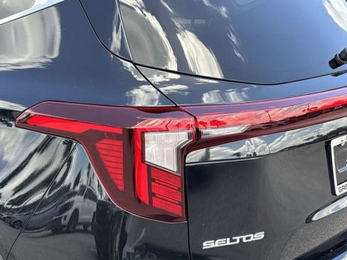 Used 2024 Kia Seltos X-Line AWD/4WD image 60
