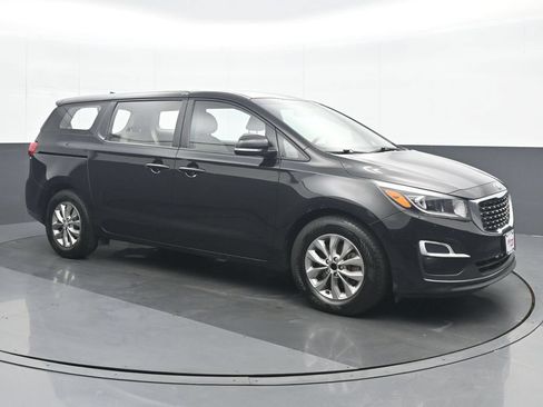 Used 2020 Kia Sedona L FWD image 9
