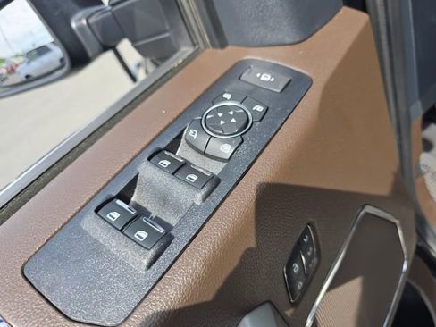 Used 2022 Ford F350 King Ranch w/ King Ranch Ultimate Package image 19