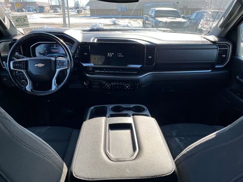 Used 2024 Chevrolet Silverado 2500 LT w/ Convenience Package image 25