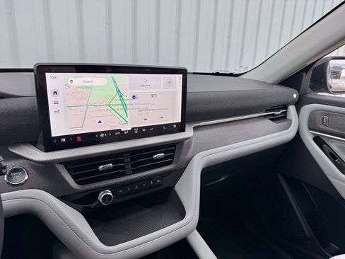 New 2026 Ford Explorer Platinum w/ LUX Leather Package image 23