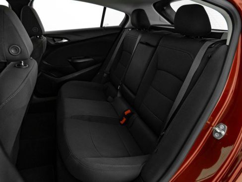 Used 2017 Chevrolet Cruze LT w/ Convenience Package image 33