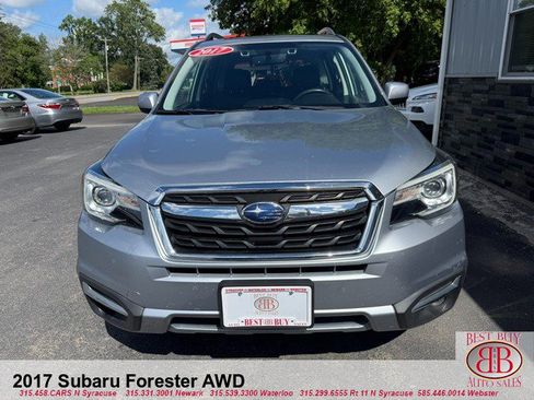 Used 2017 Subaru Forester 2.5i Limited AWD/4WD image 2