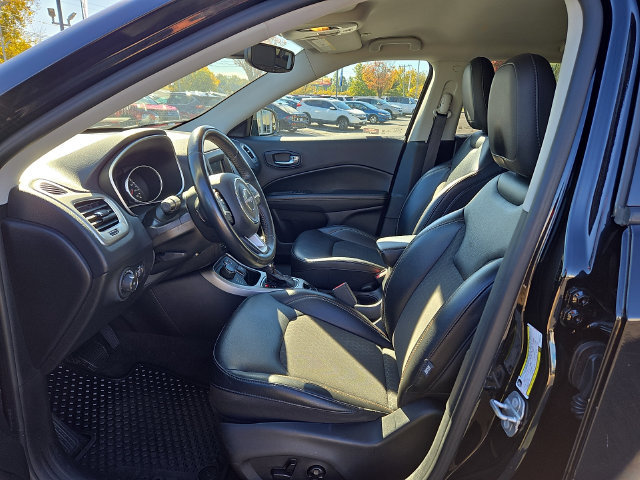 Used 2019 Jeep Compass Latitude w/ Popular Equipment Group AWD/4WD image 13
