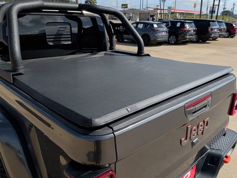 Used 2021 Jeep Gladiator Mojave AWD/4WD image 47