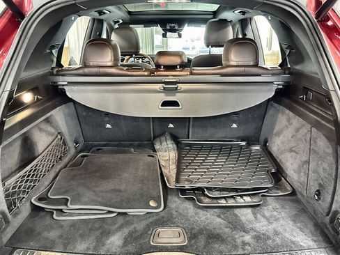 Used 2022 Mercedes-Benz GLE 350 4MATIC w/ Premium Package image 29