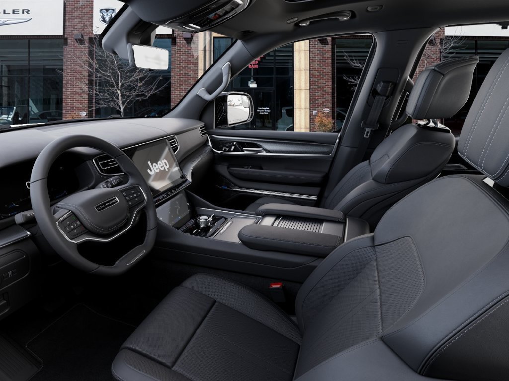 New 2026 Jeep Grand Wagoneer L Summit w/ 8-Passenger Seating Package AWD/4WD image 22