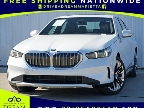 Used 2024 BMW i5 eDrive40 w/ M Sport Package image 1