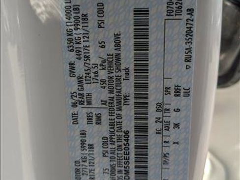 New 2025 Ford F350 Platinum image 18