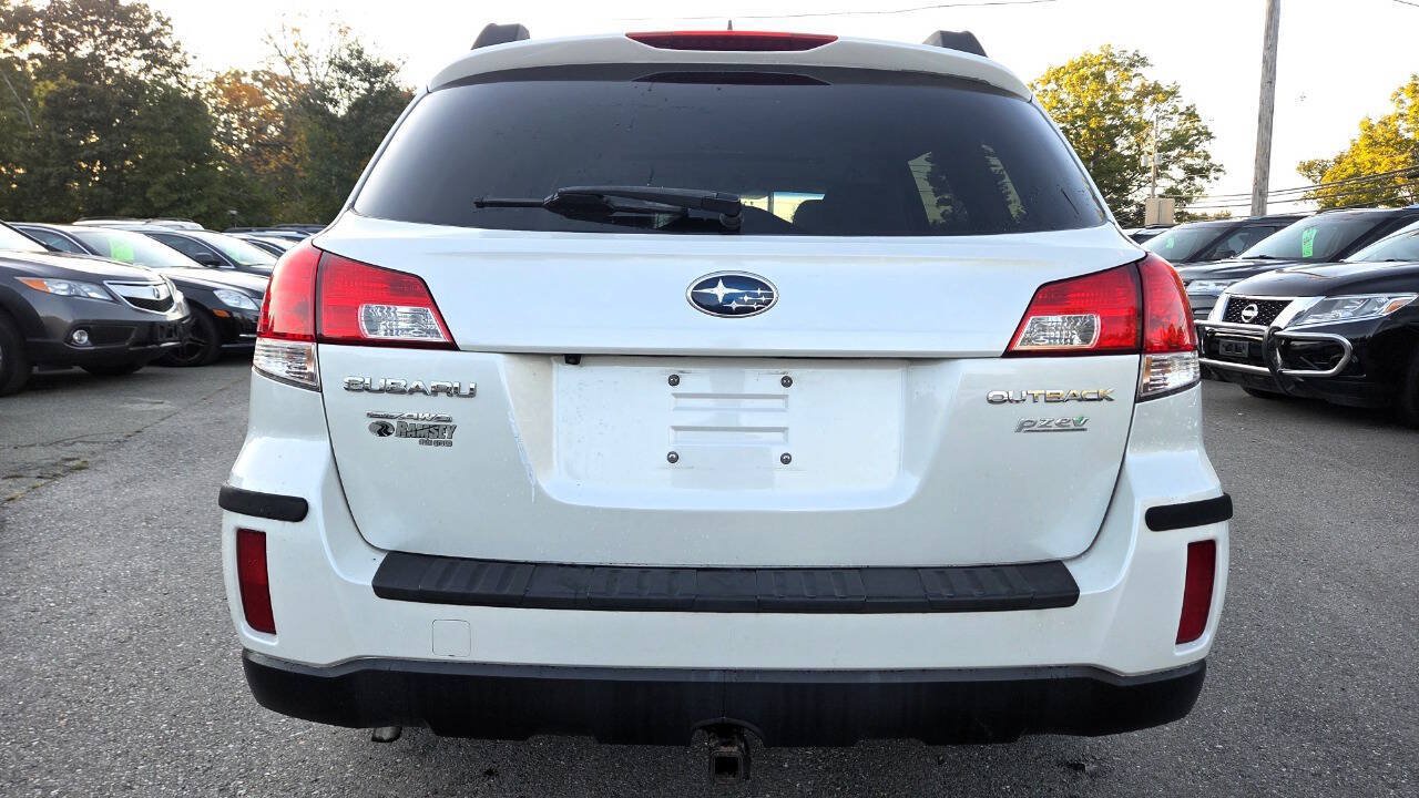 Used 2012 Subaru Outback 2.5i Limited AWD/4WD image 13