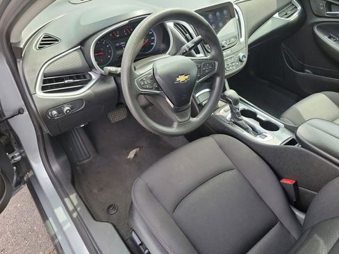Used 2023 Chevrolet Malibu LT FWD image 19