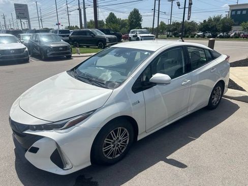 Used 2020 Toyota Prius Prime XLE FWD image 1