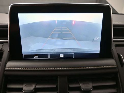 Used 2021 GMC Yukon SLT RWD image 6