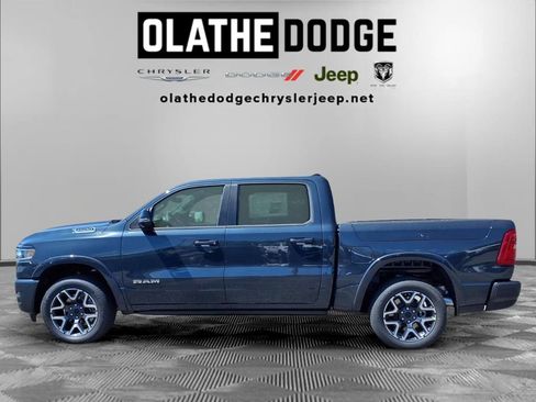 New 2026 RAM 1500 Laramie AWD/4WD image 18