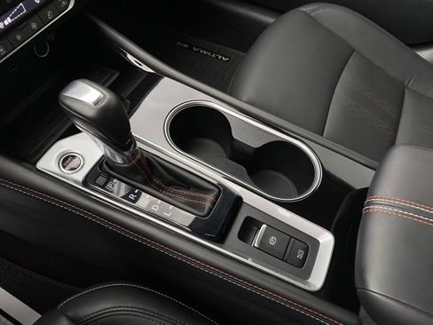 Used 2023 Nissan Altima 2.0 SR image 18