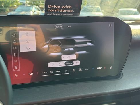 New 2026 Audi Q3 quattro 2.0T AWD/4WD image 17