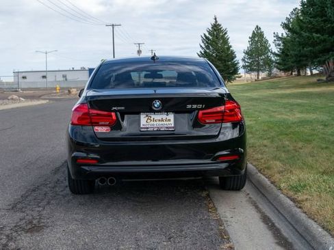 Used 2018 BMW 330i xDrive Sedan w/ Convenience Package image 5